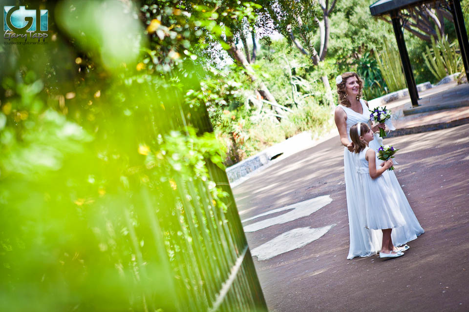 Wedding in Gibraltar Botanic Gardens - Photographer Gary Tapp