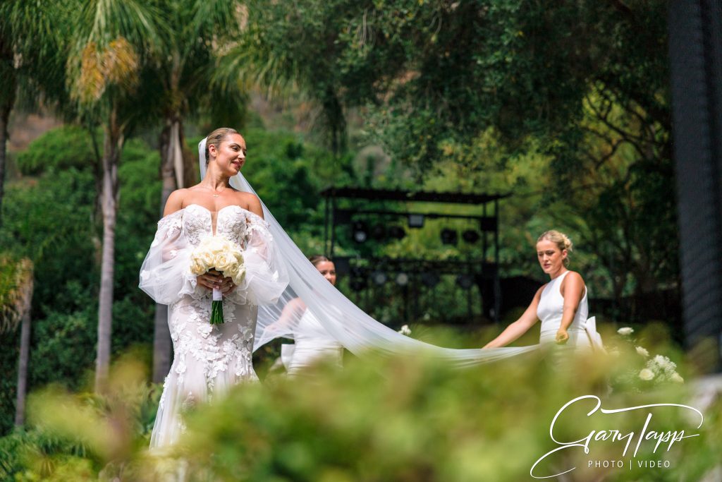 Bride in the alameda open air theatre